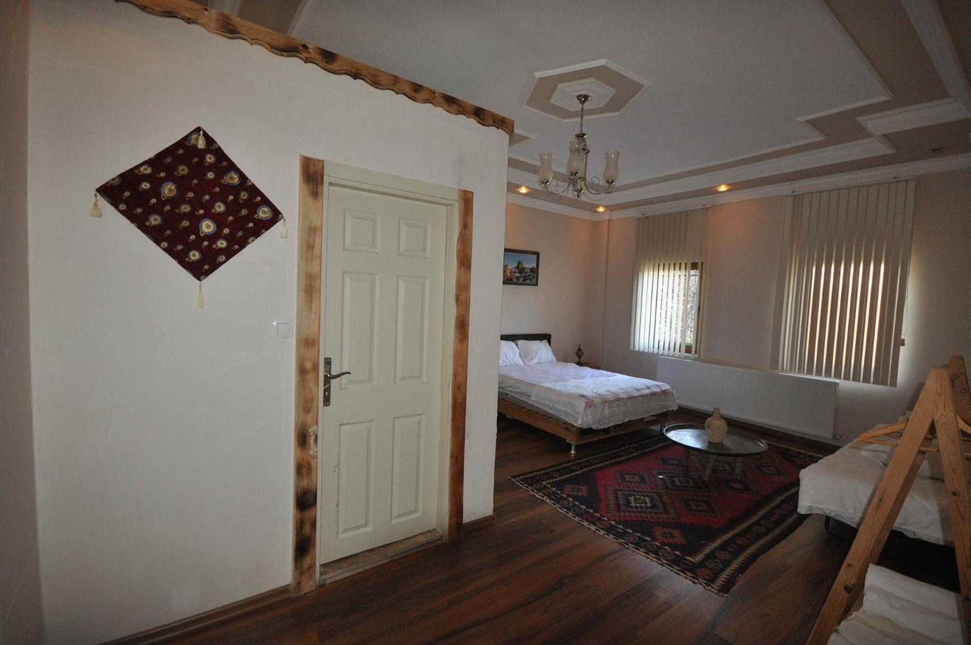 Uchisarstonehouse Hotel Nevşehir Ngoại thất bức ảnh