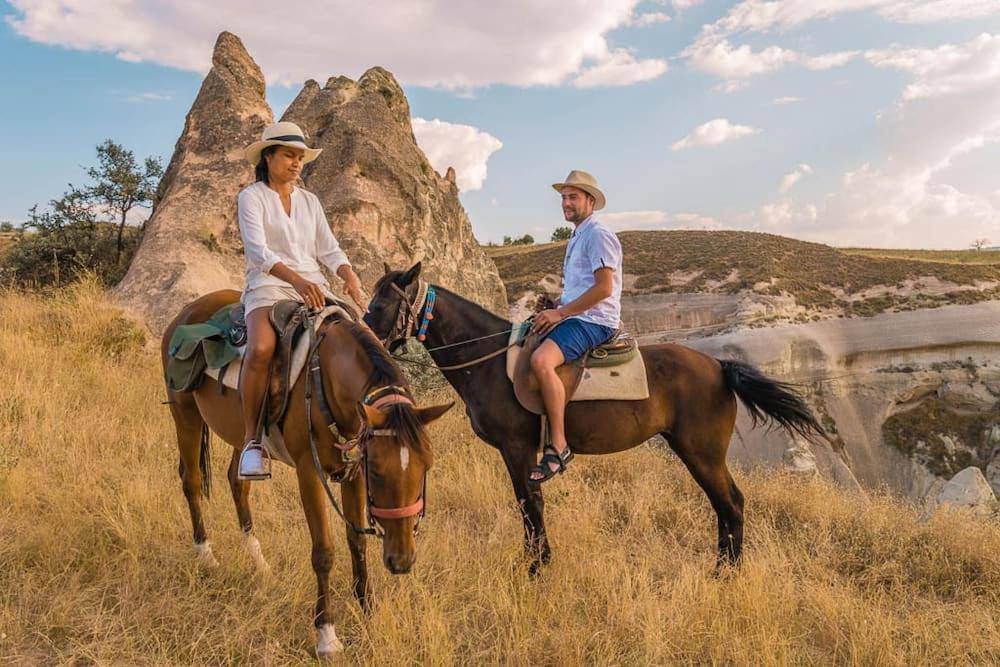 Uchisarstonehouse Hotel Nevşehir Ngoại thất bức ảnh