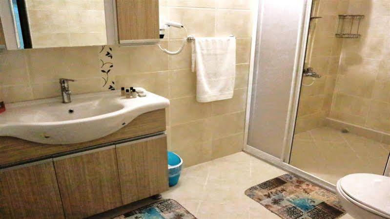 Uchisarstonehouse Hotel Nevşehir Ngoại thất bức ảnh
